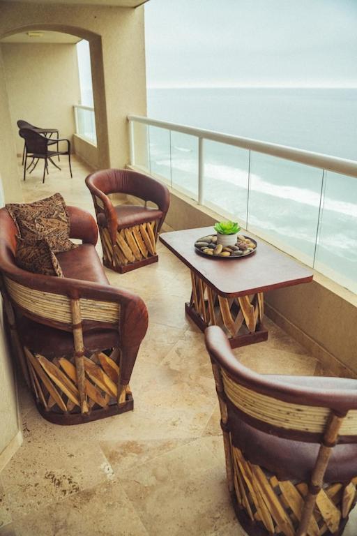'Luxury Oceanfront Penthouse With Pools, Jacuzzis And Spectacular Ocean Views' Daire Rosarito Dış mekan fotoğraf